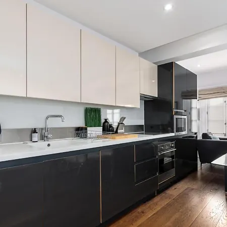 A Stunning Three Bedroom Home In Mayfair Londen Buitenkant foto