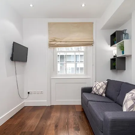A Stunning Three Bedroom Home In Mayfair Londen Buitenkant foto